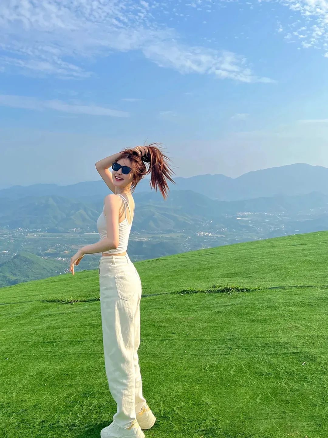 赵露思最爱穿的8家店铺，火到频频断货