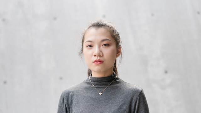 22岁小伙网恋三年,网恋对象是小姨网恋需谨慎