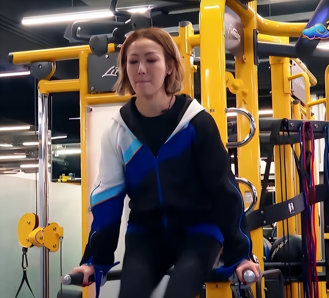 瘦到极致病态,瘦到病态美