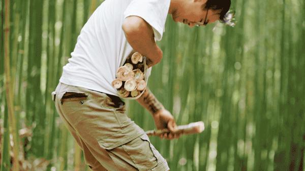 他在贵州租下200亩山谷，95后纷纷投奔：过不花钱的日子，很快乐