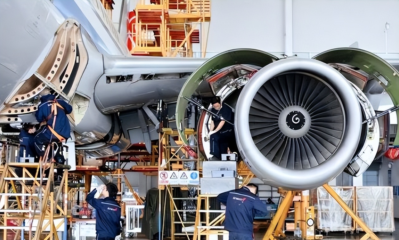 c919首次试飞圆满完成,c919首飞日本人的感受