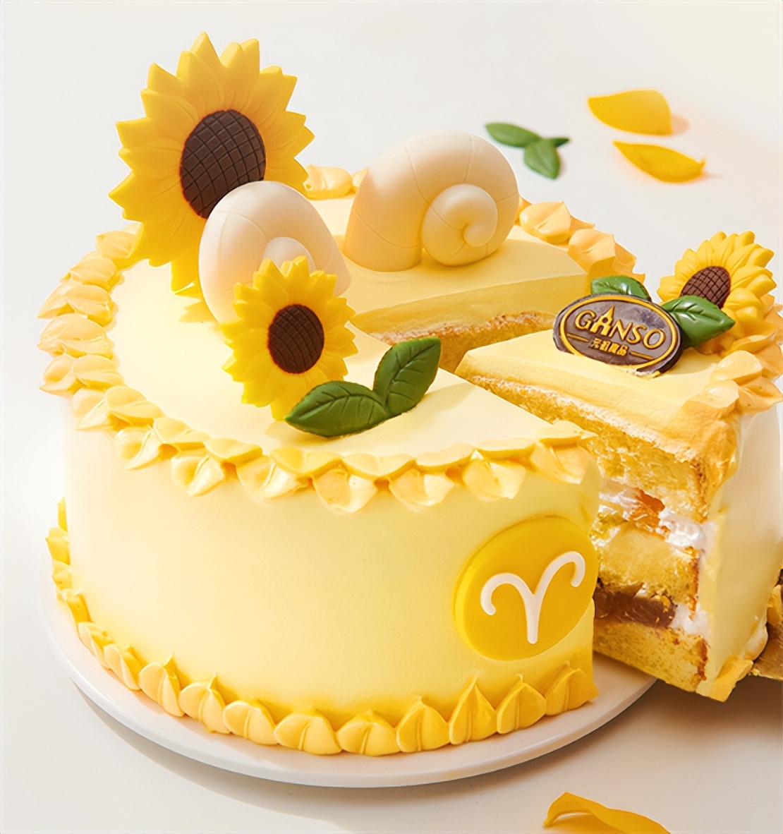 元祖的慕斯蛋糕好还是鲜奶蛋糕好,八喜冰淇淋蛋糕和元祖冰淇淋蛋糕