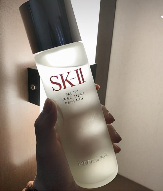 2020年排名前十年美白补水爽肤水,深度补水的大牌爽肤水