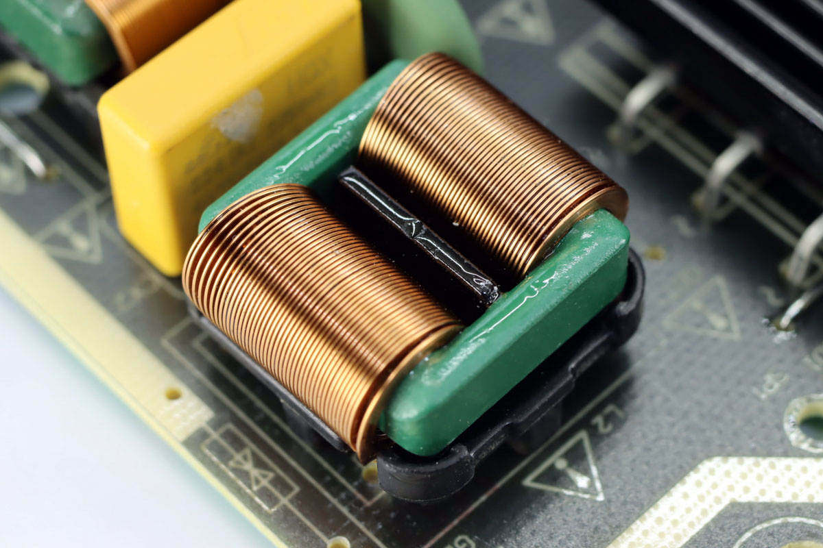 1799的红米k40靠谱吗,红米27寸2k显示器评测