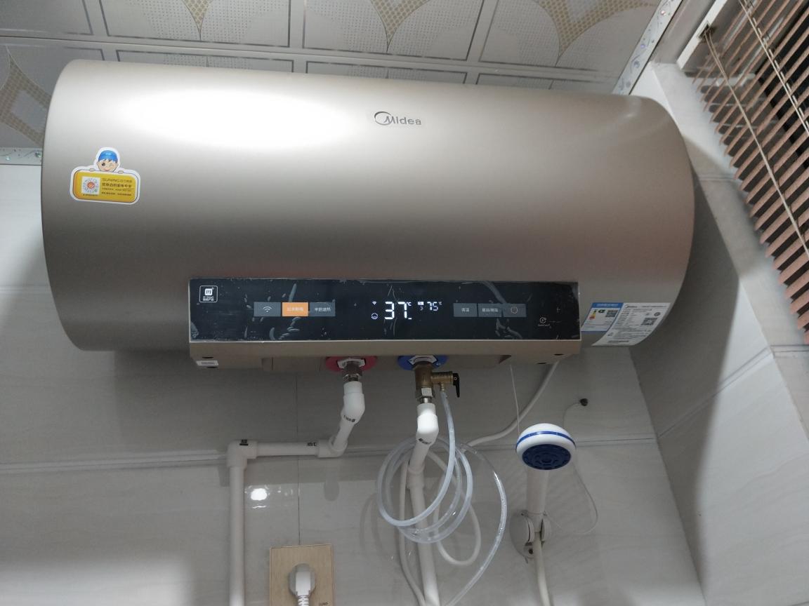 电热水器是海尔好还是美的好,美的和海尔电热水器哪个性价比高