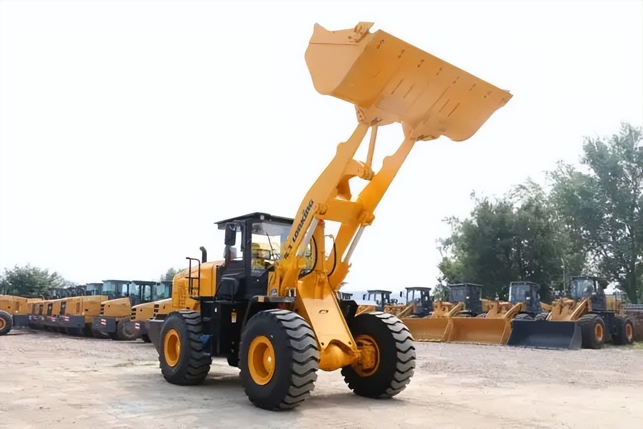 龙工cdm866和龙工LG866有什么区别,龙工cdm855e装载机好吗