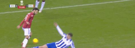 曼联0-3惨败纽卡赛后,曼联2-7惨败利物浦