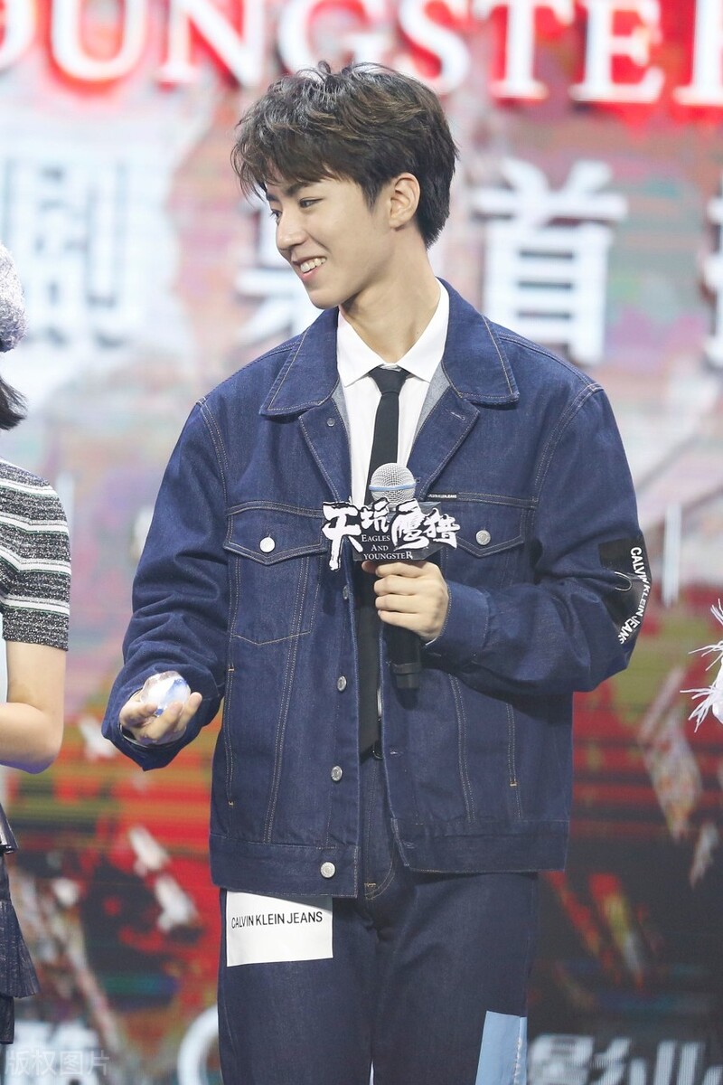 明星都是怎么入行的,明星是怎么入圈的