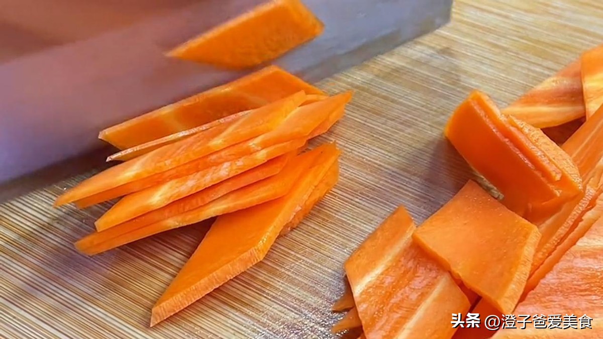 身边的天然解毒王给肝脏祛毒,四种食物是肝脏的解毒王