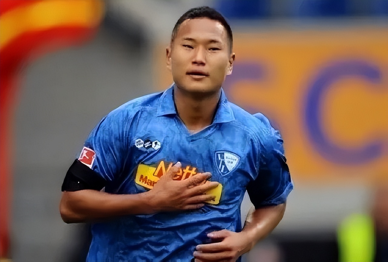 世界杯郑大世哭泣视频,世界杯郑大世全家福