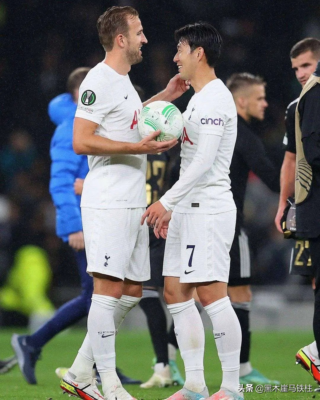 英超热刺狂胜曼联集锦,英超帽子戏法绝杀热刺