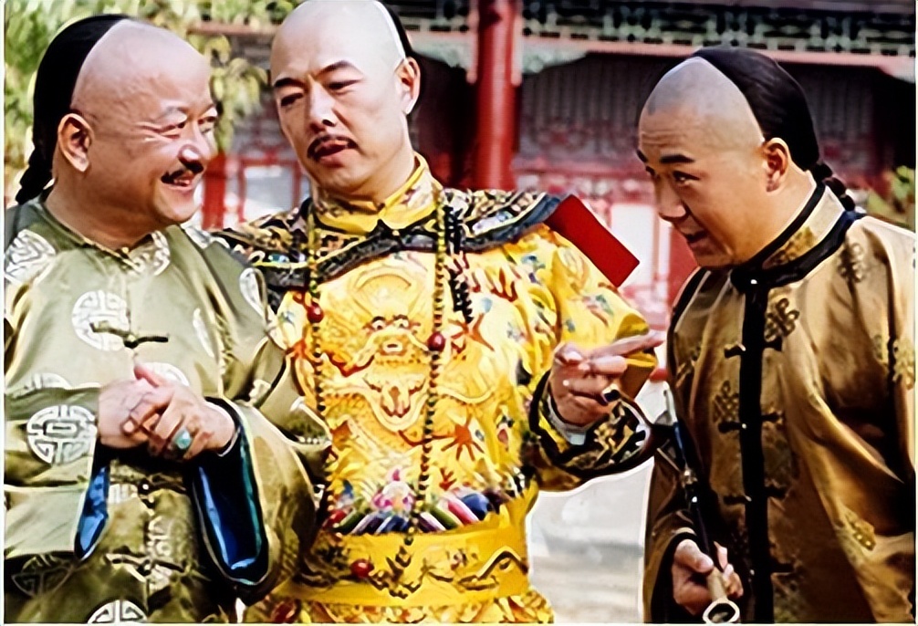 巨贪和珅为何会受到乾隆恩宠,和珅那么贪为什么乾隆不处理和珅