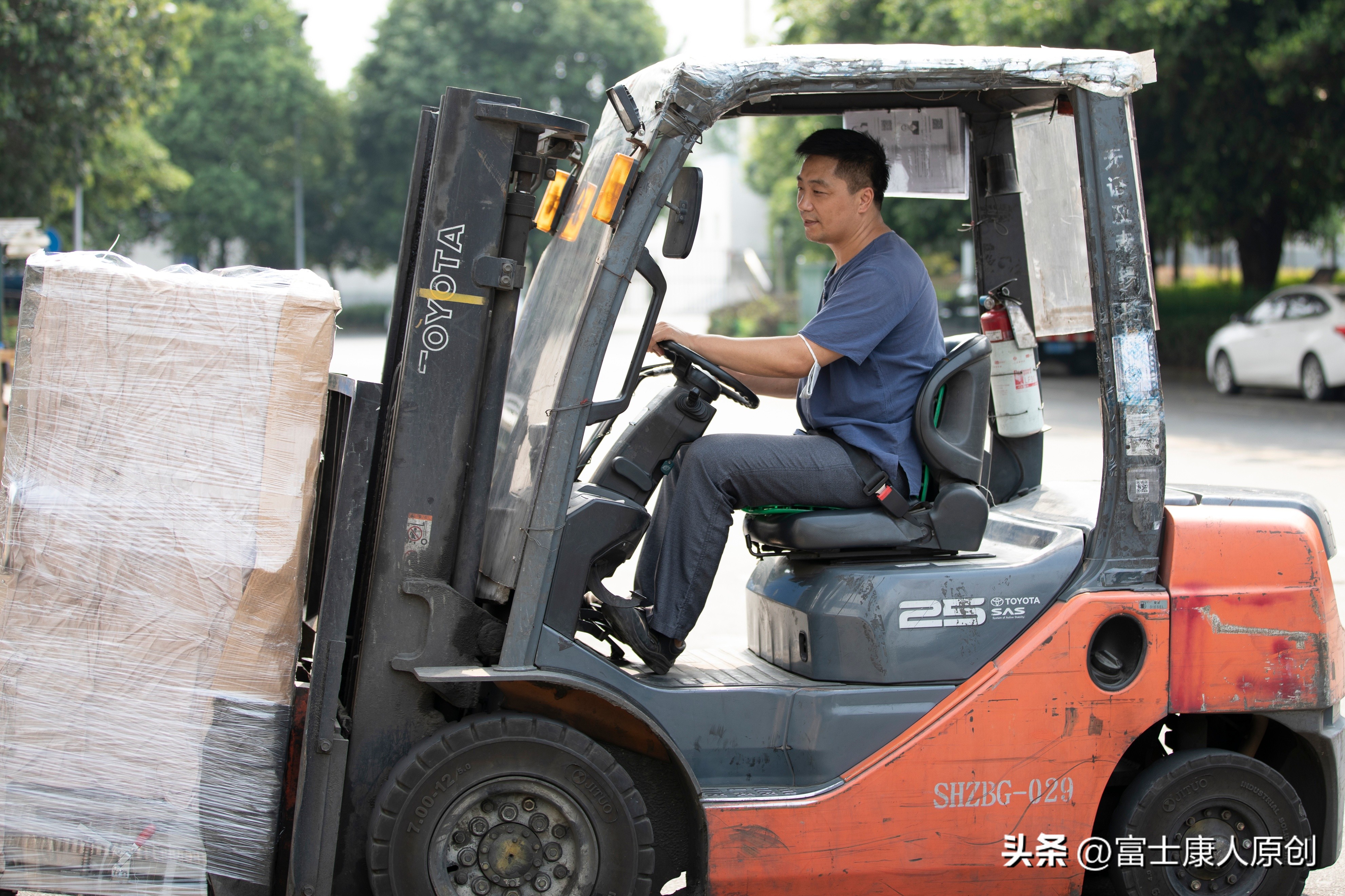 成都富士康上下班的真实感受,成都富士康真实感受