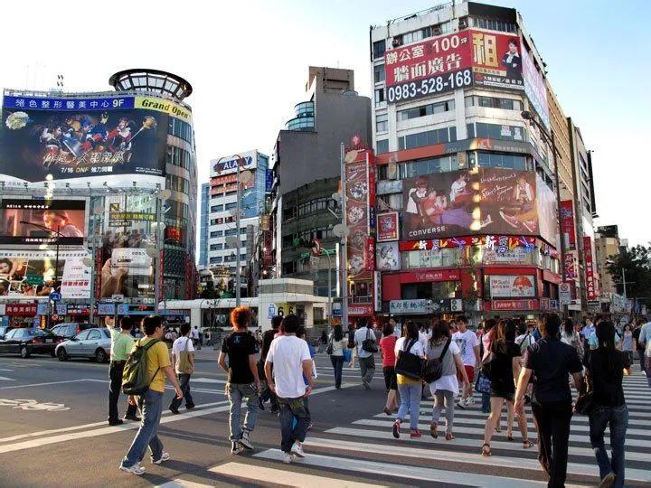 大陆老百姓评价台湾现在的生活,台湾的真实生活水平原来是这样的