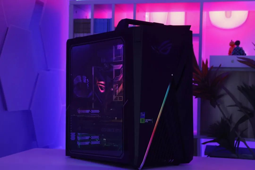 ROG分体水冷主机测评,rog枪神x水冷旗舰电竞游戏台式机