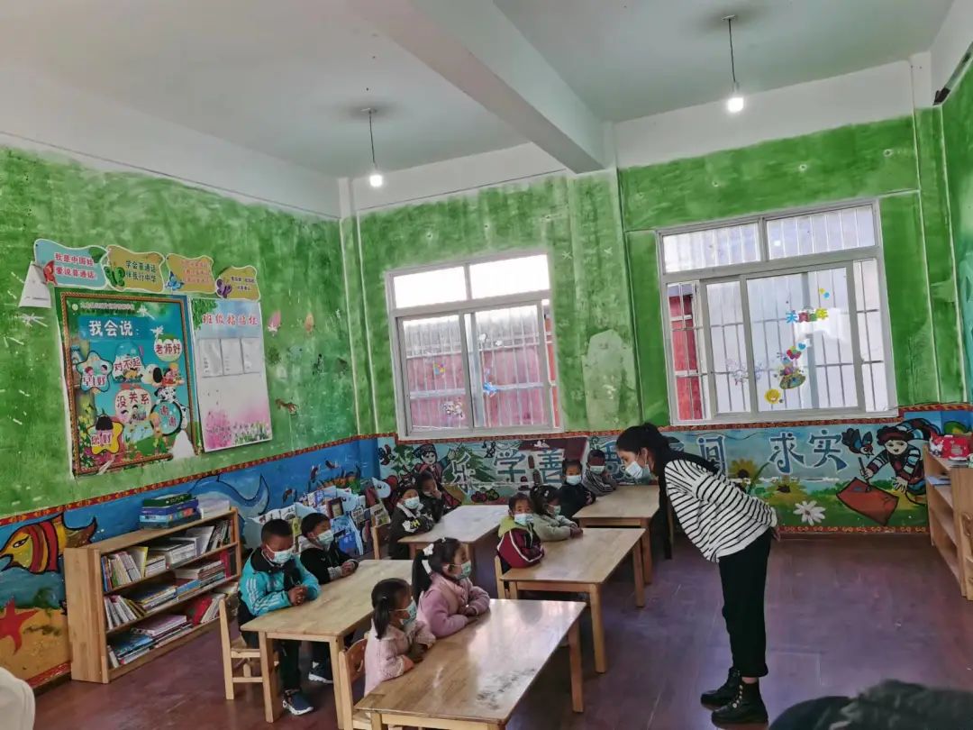 不能让留守儿童承受的苦,留守儿童和漂泊父母的苦