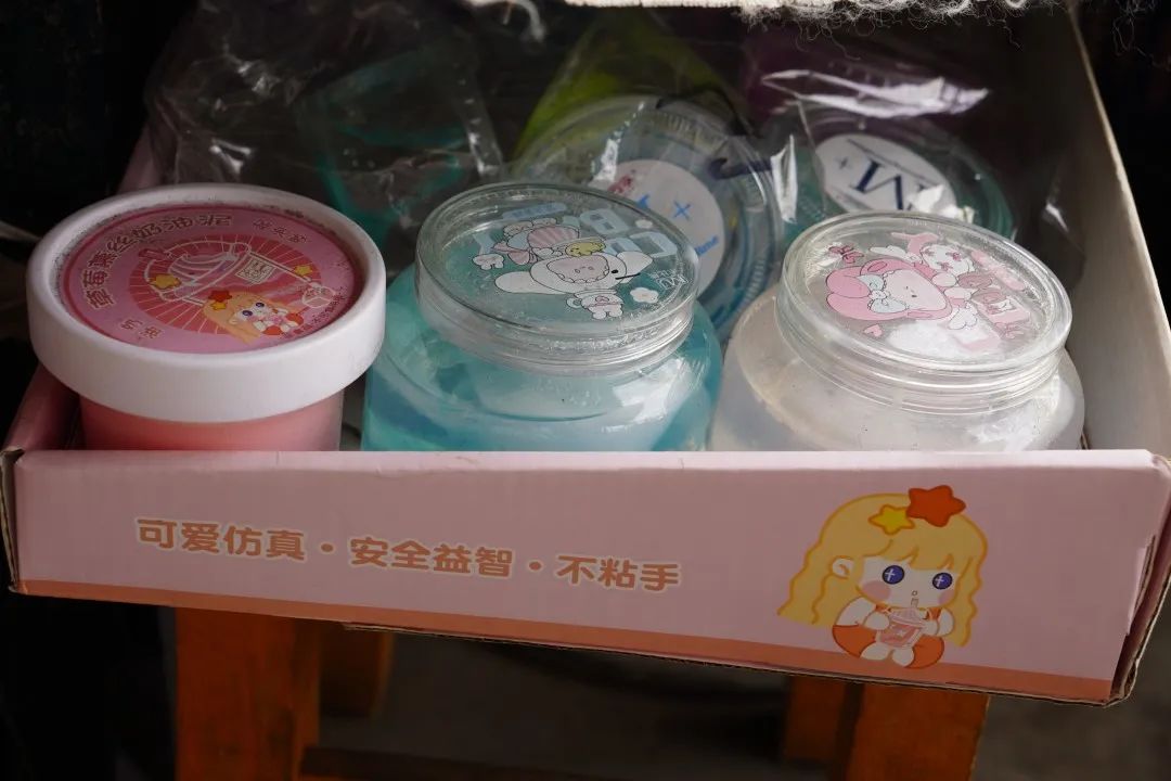 26个春秋！老巷旁的古早文具店，这里藏着无数玉溪学生的回忆！