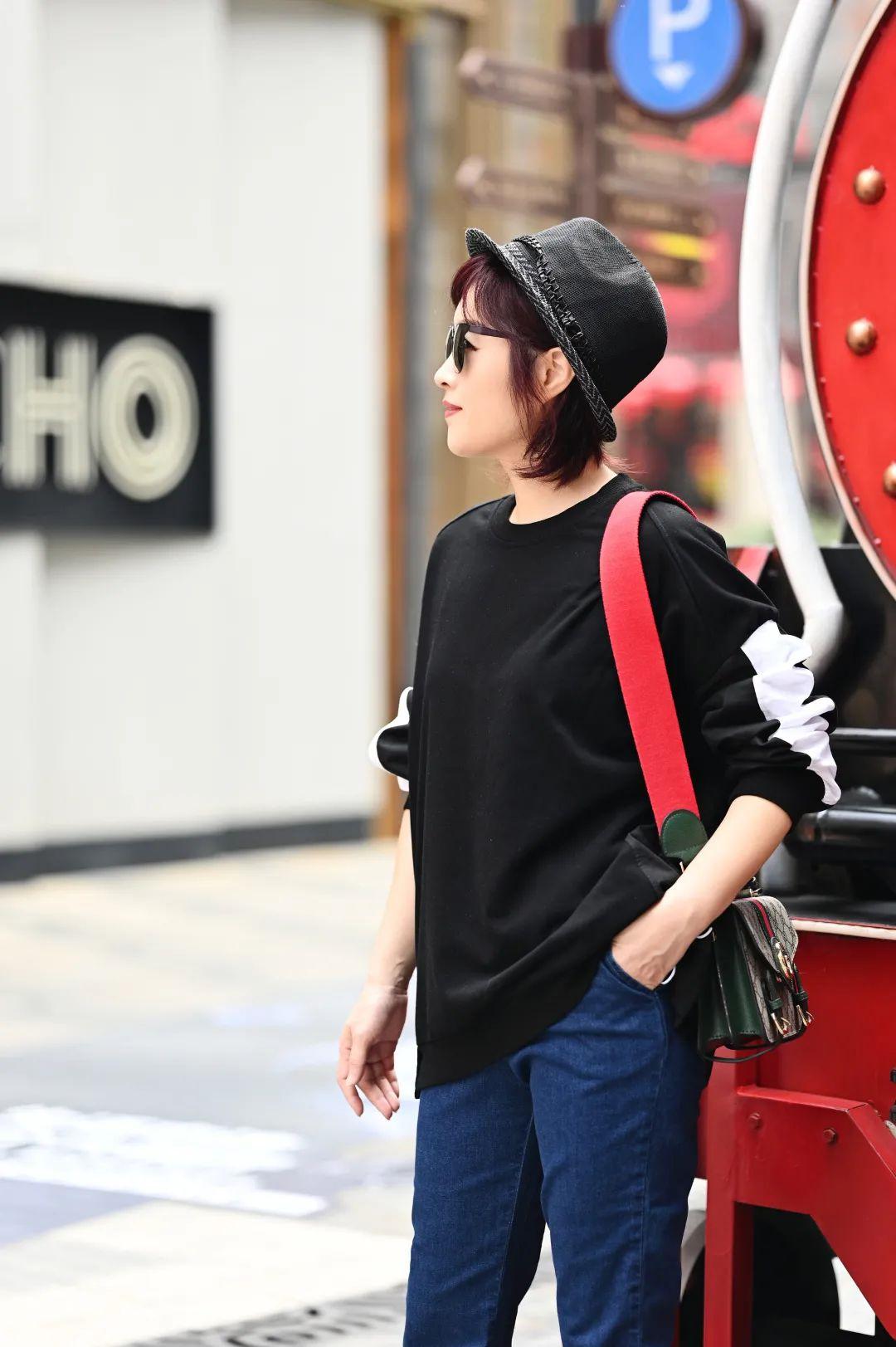 7大技巧卫衣这样穿搭最显瘦,好看的卫衣穿搭技巧