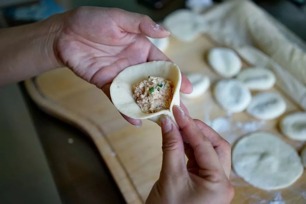 2019年江苏一小贩卖“铝包子”，4个月卖8000余只，查明后被判刑