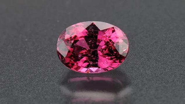 世界上最稀有的十大石头,世界上最有价值的22种石头