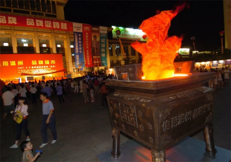 浙江温州江南皮革厂老板黄鹤现状,江南皮革厂黄鹤事件真面目