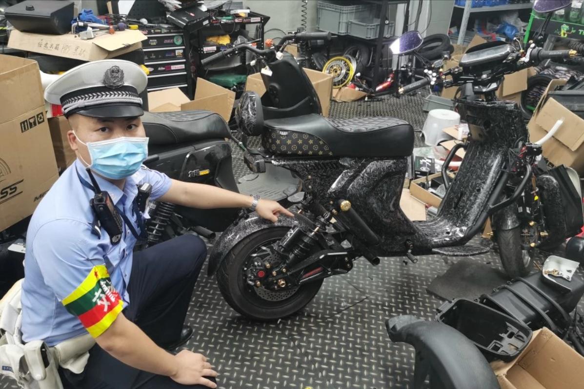 上海电车违法,上海超标电动车2021年后怎么处理