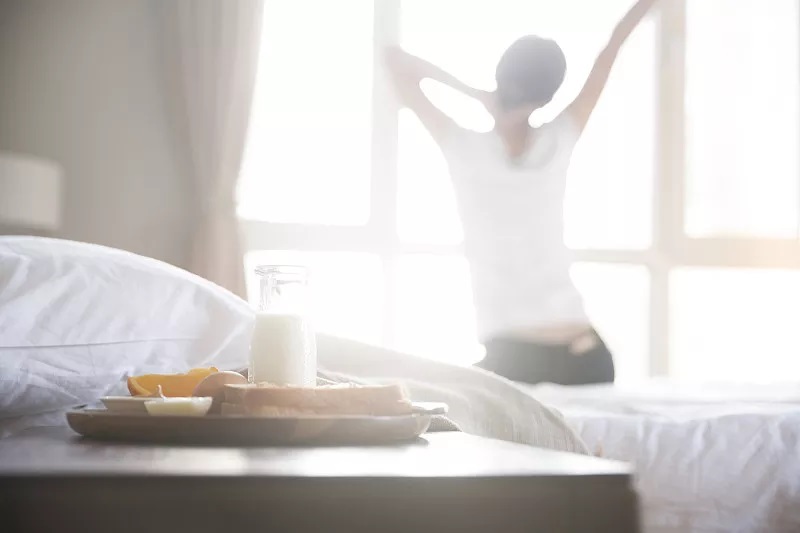 70岁老人胆囊息肉能微创手术吗,78岁胆囊息肉要动手术吗