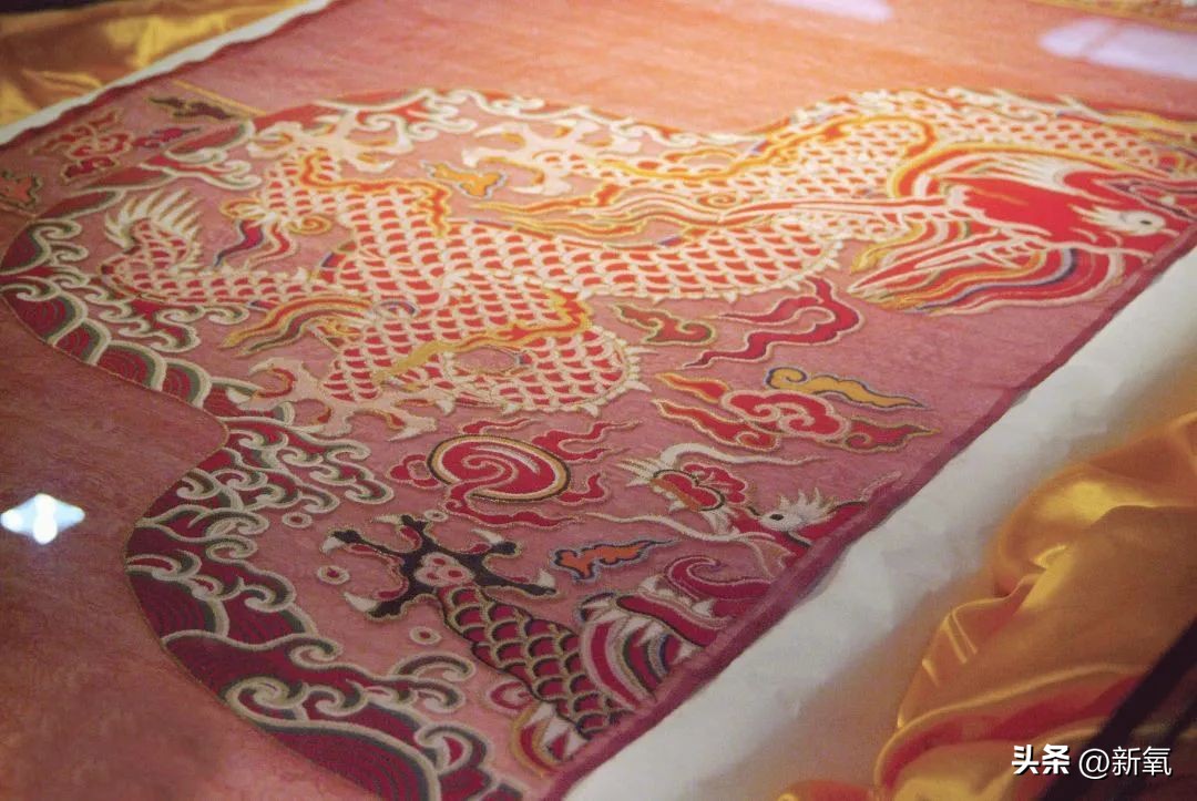 清后期极繁美学，背后的工匠技艺有多一骑绝尘？