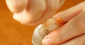 大虾要怎么处理才不会干,大虾怎么处理干净炸好吃