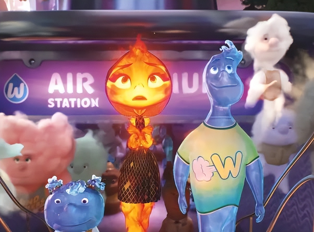 8月电影院上映的电影票房,11月份电影院上映的电影票房