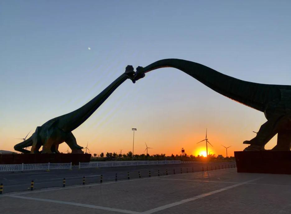 蒙古国靠近中国省市区,蒙古国靠近中国的城市