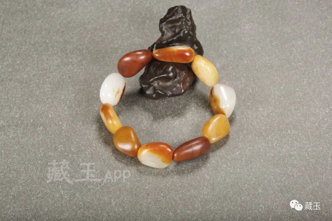 最惊艳的玉雕手串,极品玉雕手串图片大全