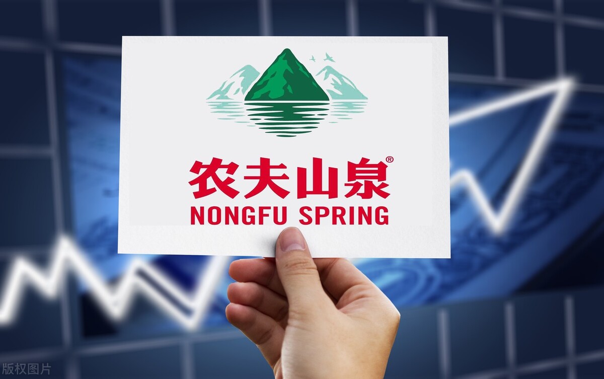 许家印谈恒大冰泉目标3年300亿,许家印回购恒大冰泉金额是多少