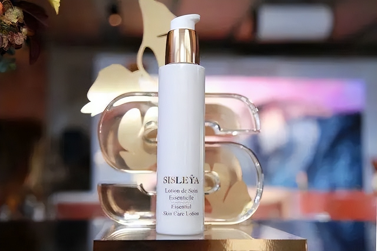 干皮适合用的精华水推荐,干皮适合的精华十大必买精华液