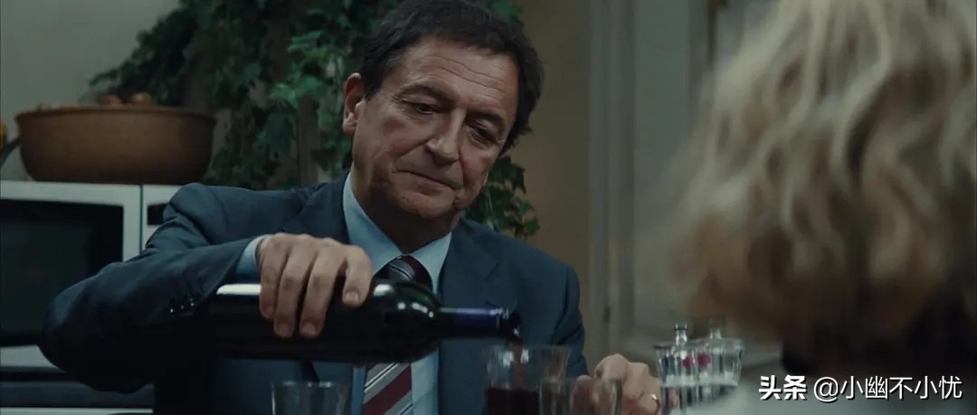 刺猬的优雅书评,刺猬的优雅观后感800字