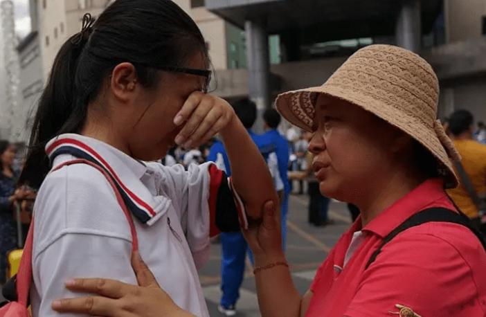 福建女孩高考364分，骗父母考了586分状告教育局，最终结果如何？