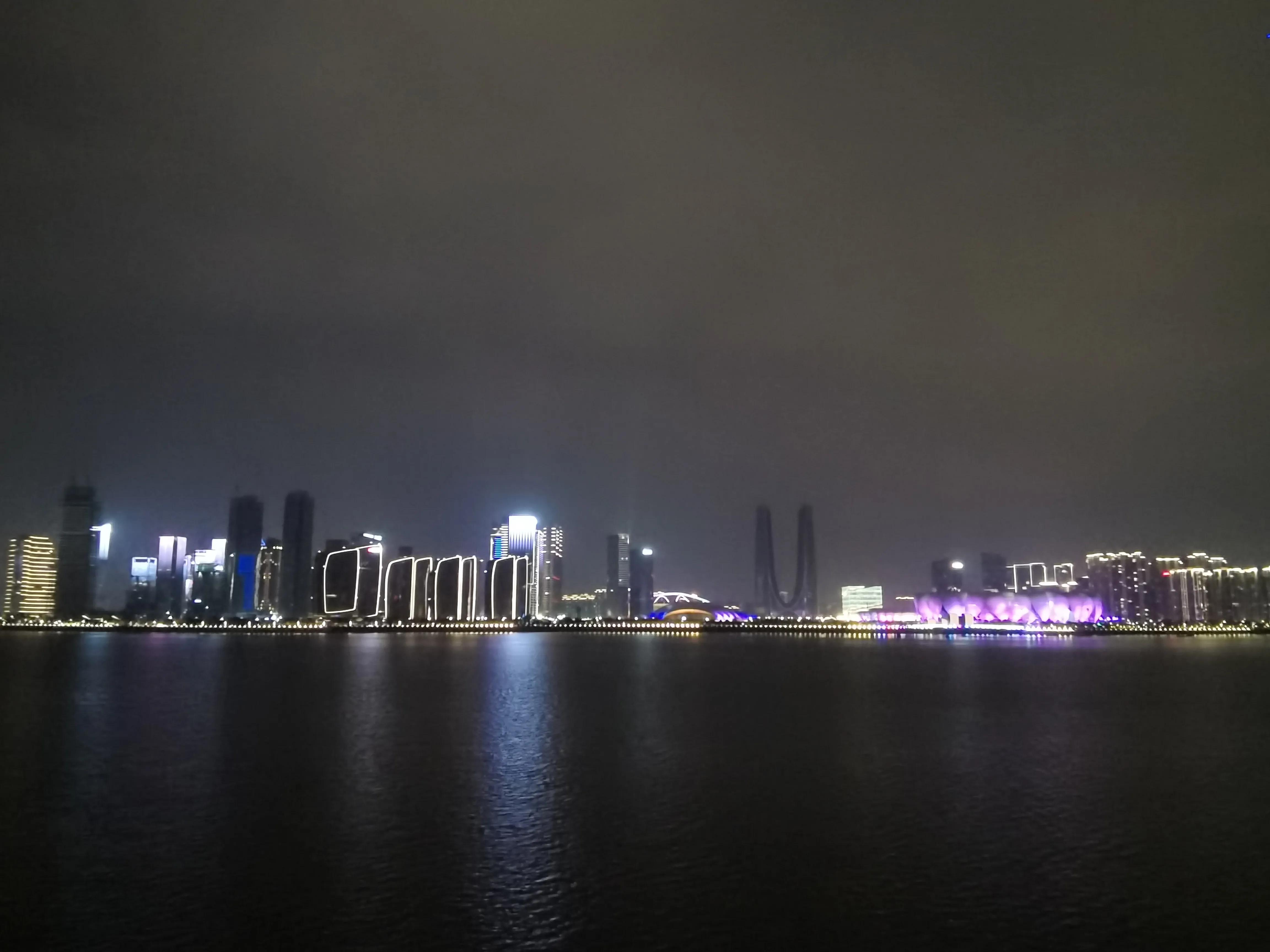 杭州野生动物园一个月宝宝游玩,海洋动物馆亲子游杭州