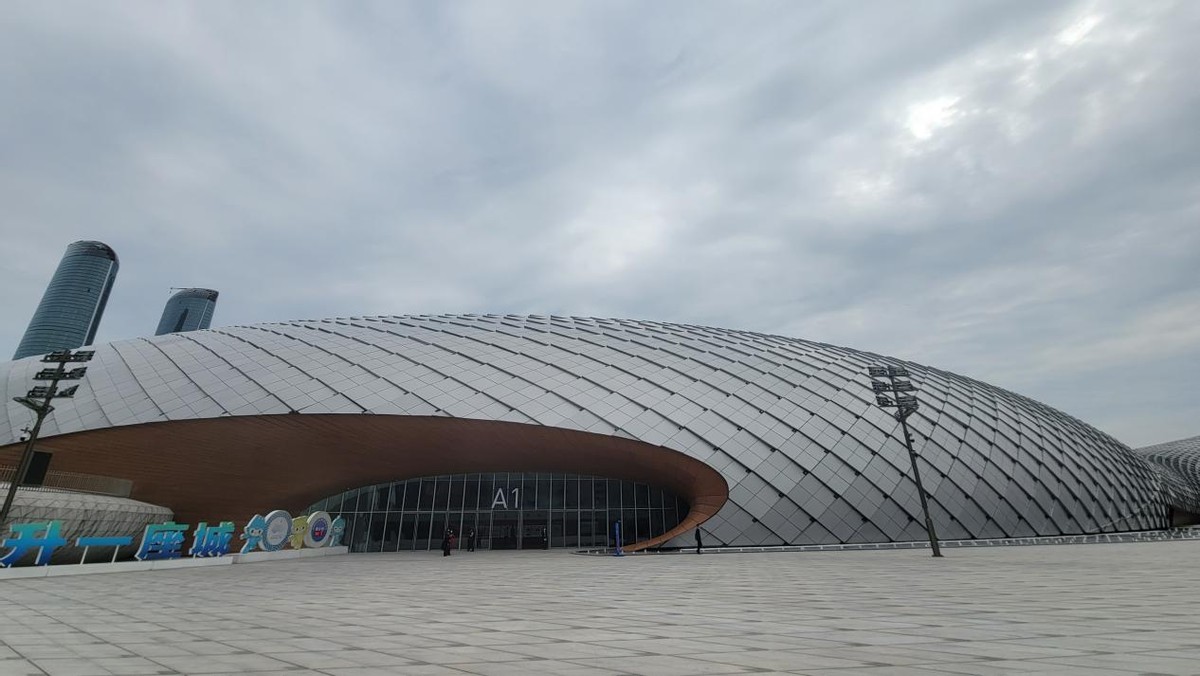 第三届全国大学生冰球联赛,全国大学生冰球联赛在哪里举行