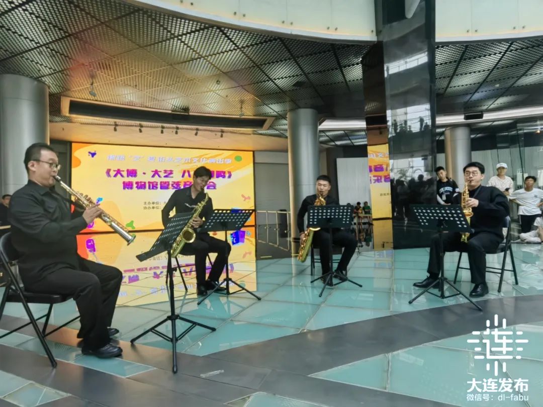 夏日大连，街头艺术燃起来！