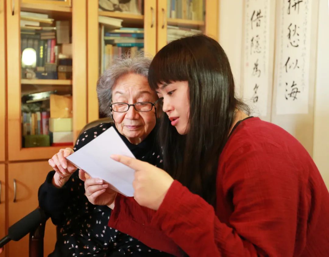 叶嘉莹吟诵纳兰词视频,叶嘉莹诵读纳兰词是啥样的