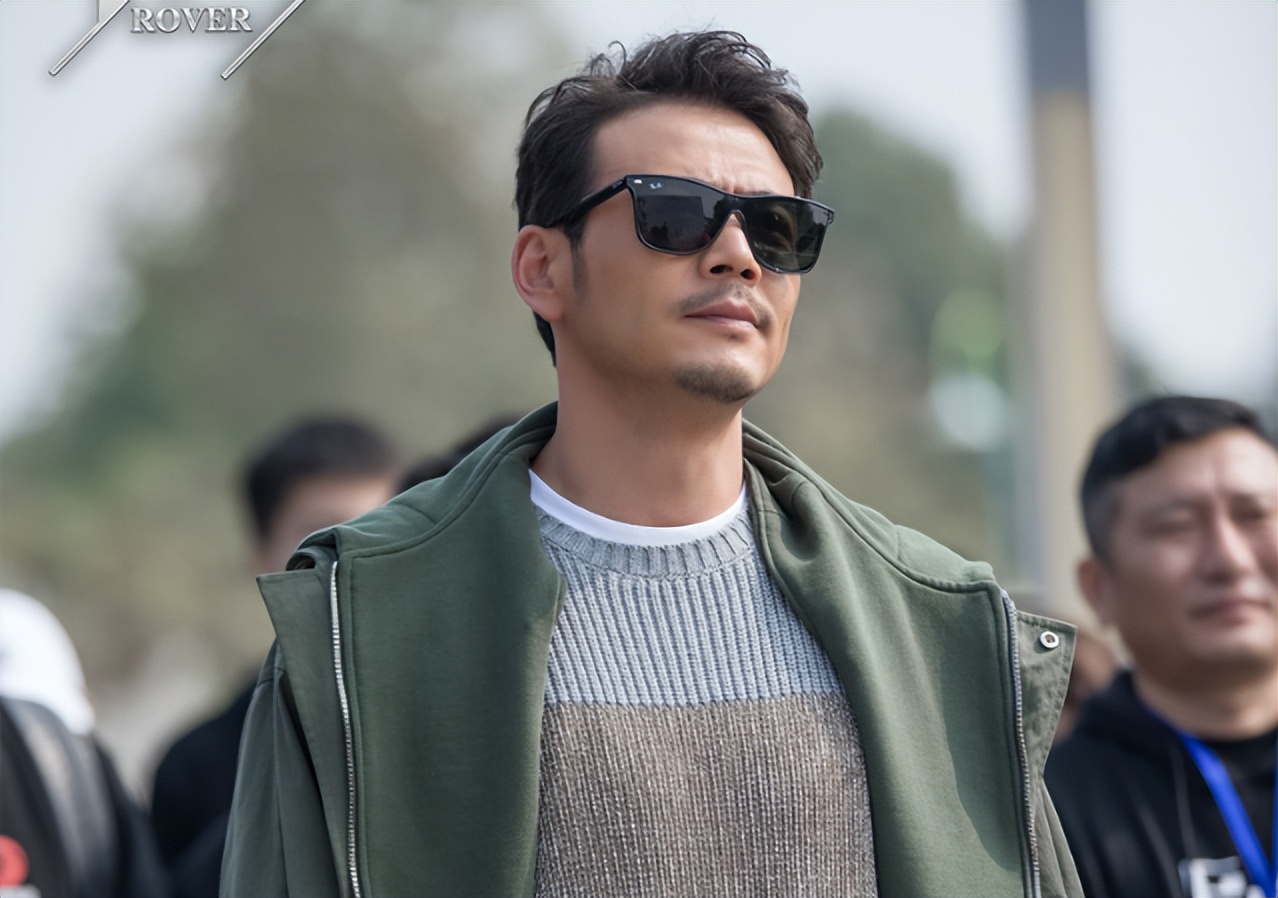 异乡人董洁杨烁,董洁杨烁异乡人开机照片