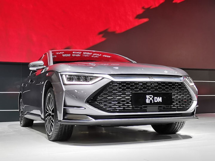 国货之光比亚迪新能源车,买了比亚迪汉dmi的感受