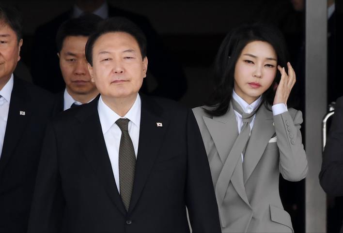 韩第一夫人访美韩服造型,韩第一夫人着装