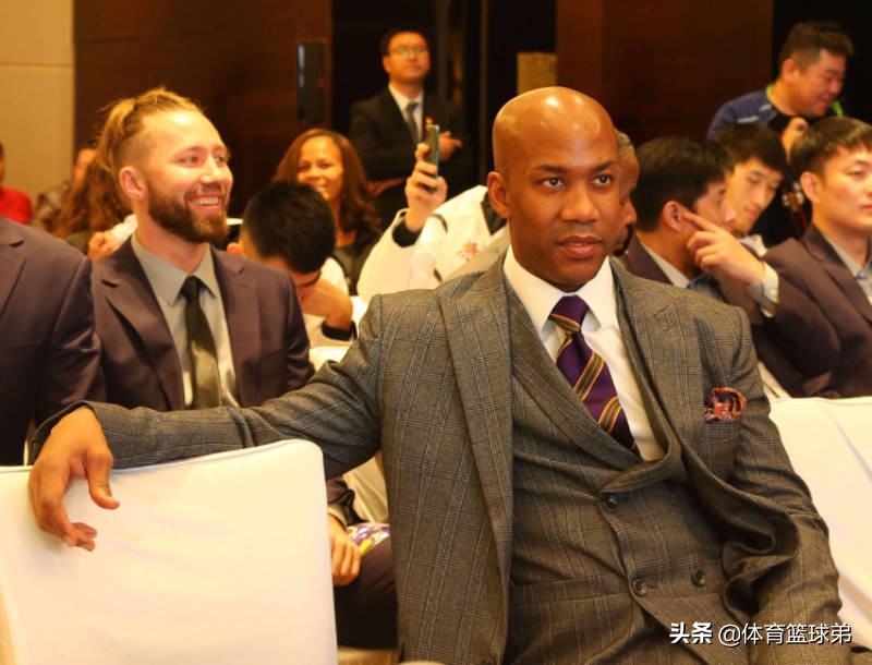 马布里下赛季回cba,马布里恐怖比赛