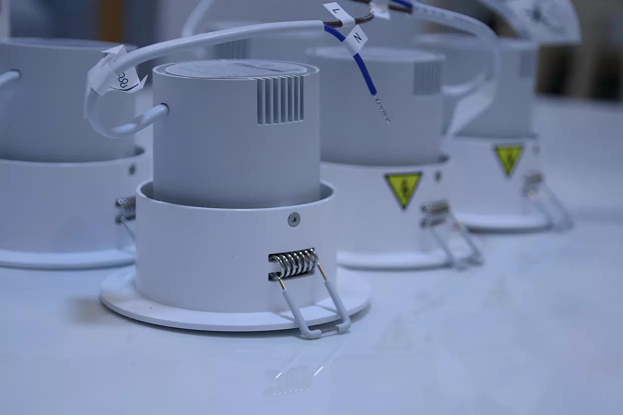 米家灯评测,米家led射灯mesh蓝牙版测评