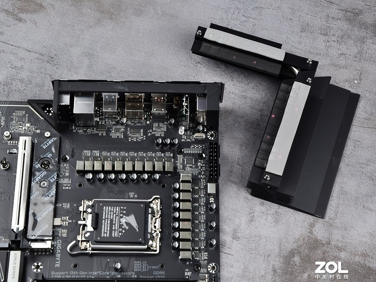 技嘉z790m小雕ax13900k,技嘉z790maxd5小雕i9