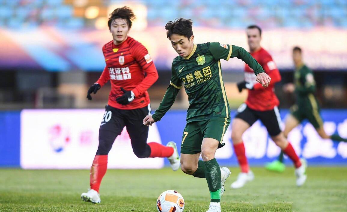 一场1-4大逆转让国安排名下跌,2022一场足球比赛进了七个球