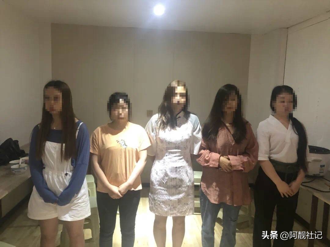 90后夫妻：淫秽视频售卖与贩卖色情云盘，哪个牢饭吃得久？