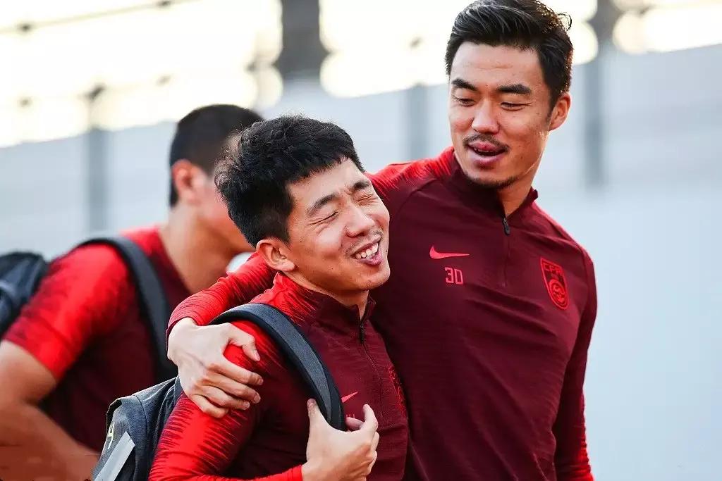 鲁申5人被带走，名记：或与19年三闷棍比赛有关；球迷劝谨言慎行