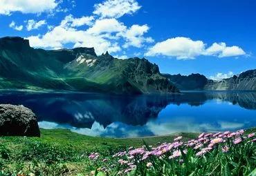 长白山皑皑雪山,长白山高寒